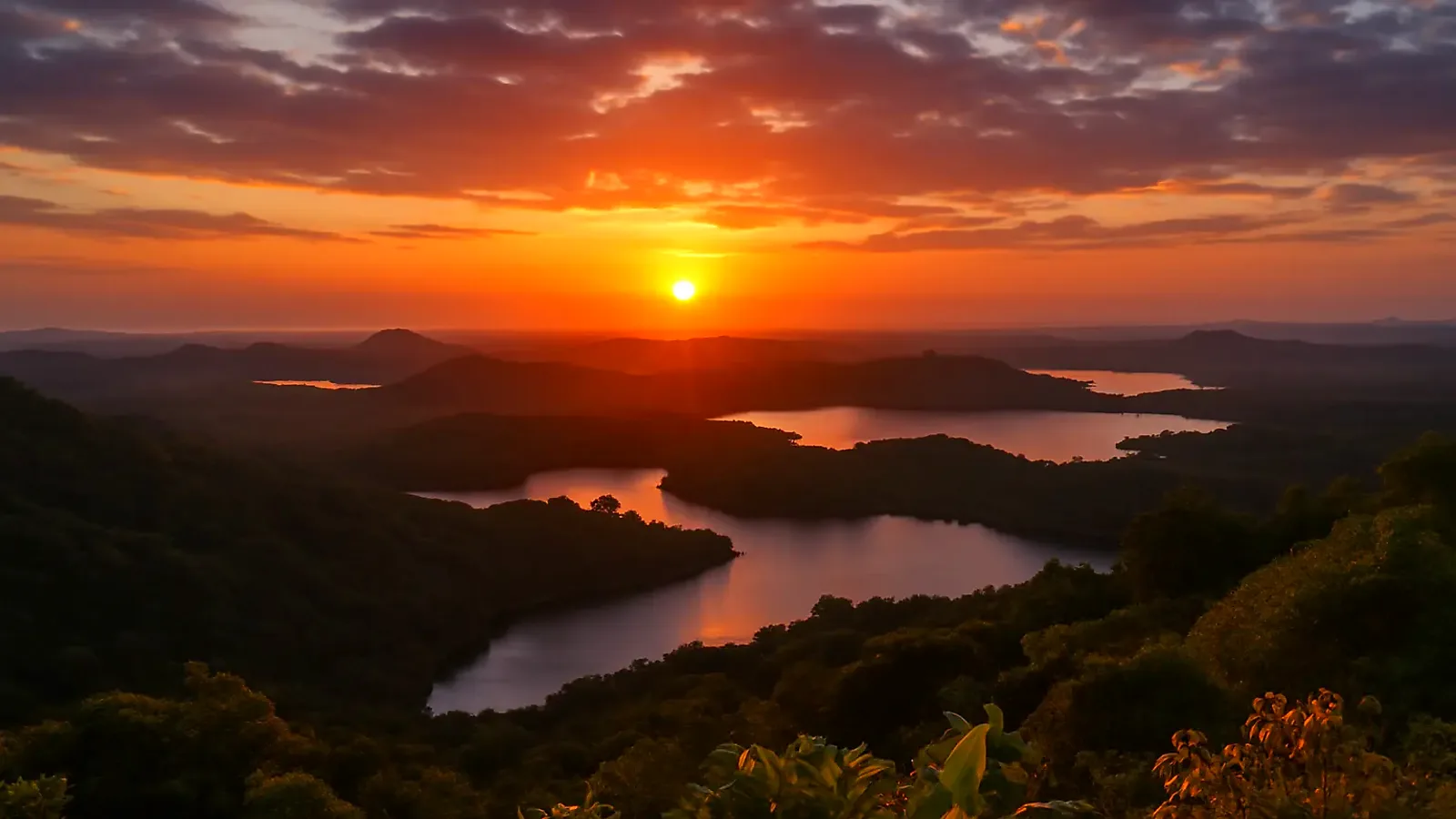 Coucher de soleil à Mont Passot à Nosy Be — photographie complémentaire 1
