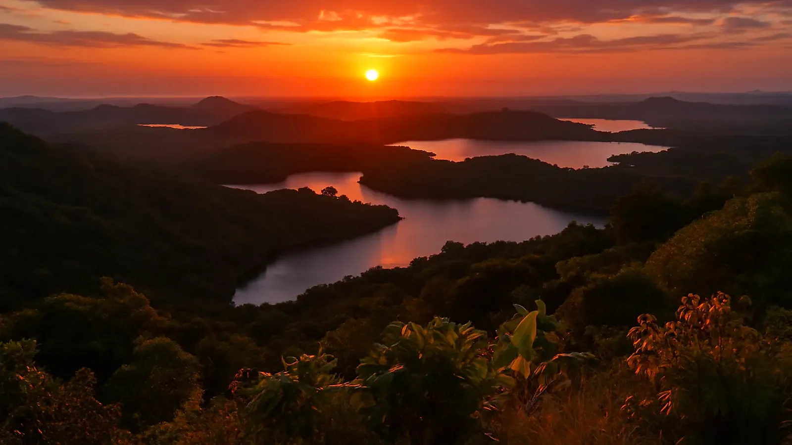 Coucher de soleil à Mont Passot à Nosy Be — photographie complémentaire 2